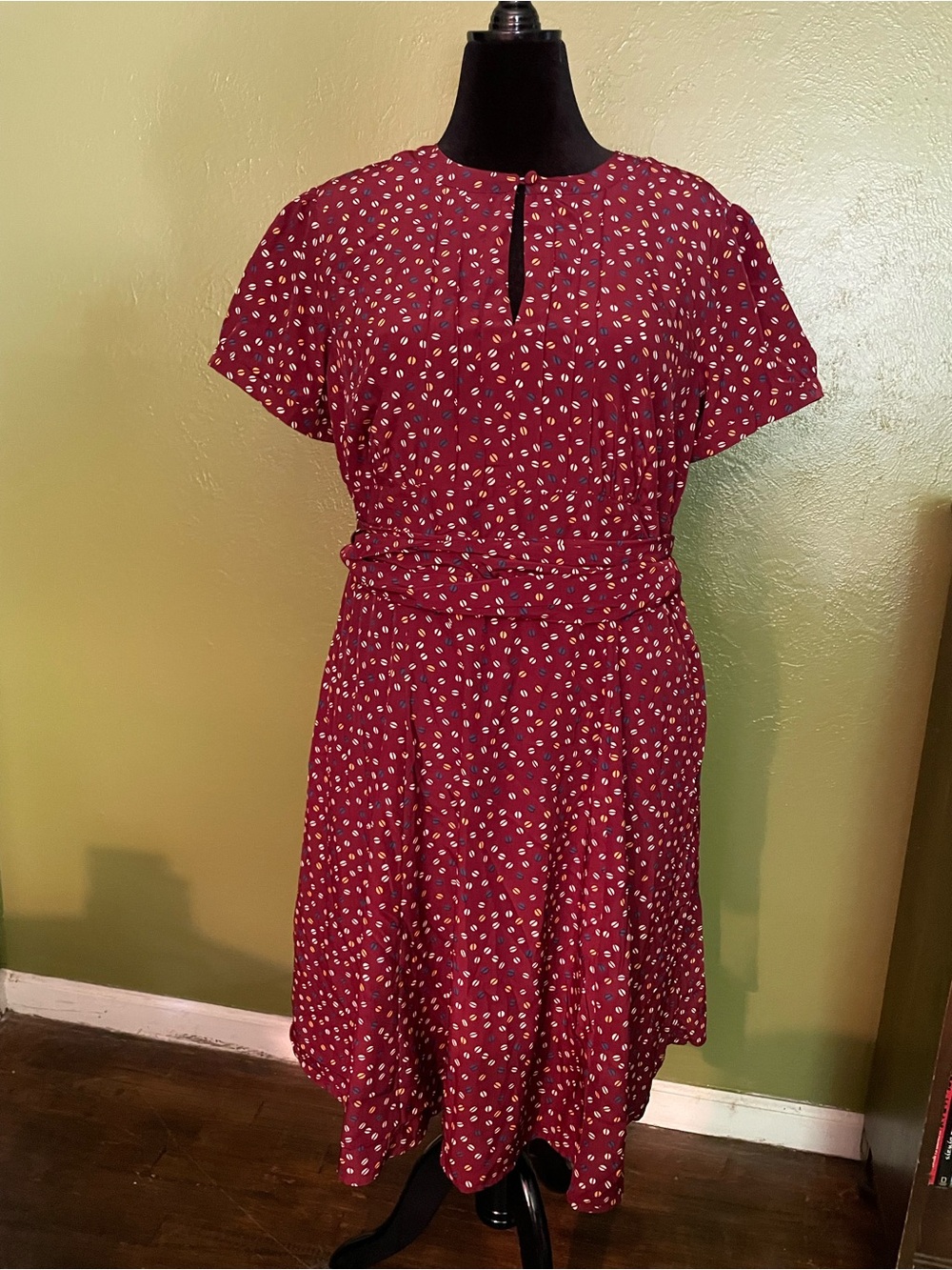 eshakti Burgundy Dot-Print Short Sleeve Midi Dress